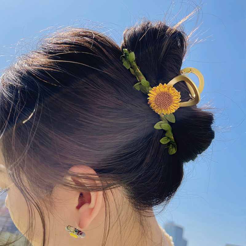 Shark High-end Hair Clip Female Back Of The Head