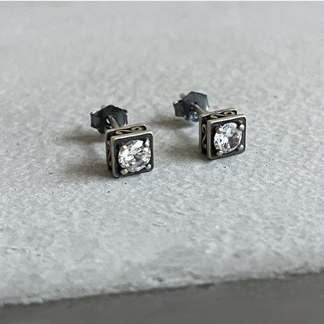 Fashion Totem White Calcite Silver Earrings