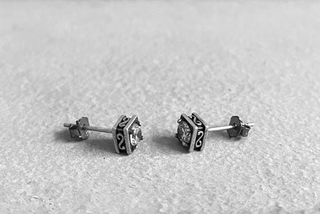 Fashion Totem White Calcite Silver Earrings