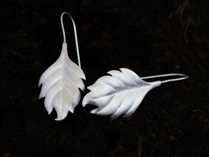 S925 Sterling Silver Thai Craft Flower Earrings Temperament Long Leaf Jewelry