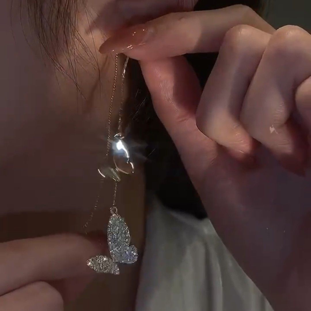 Fashion Design Diamond Butterfly Tassel Earwires