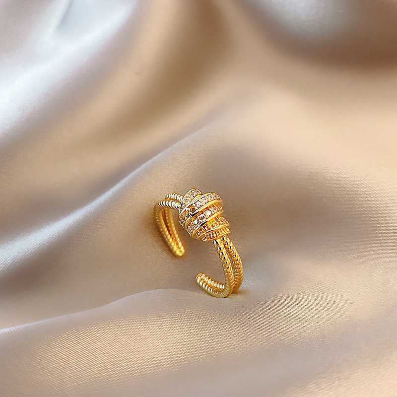 Women's Fashion Adjustable Index Finger Ring
