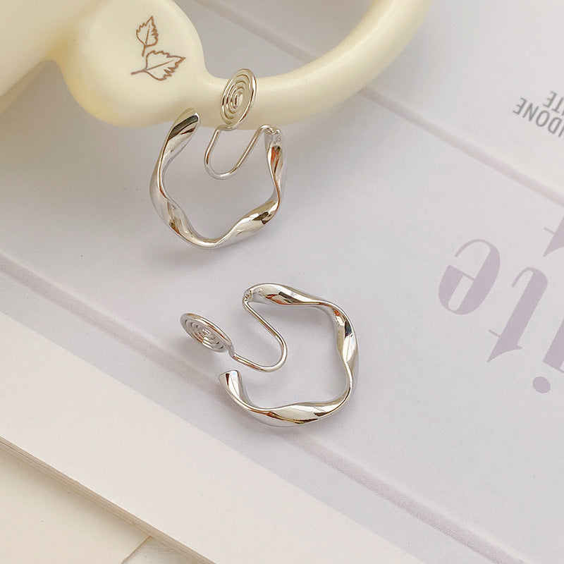 Women's Fashionable Mosquito Coil Ear Clip