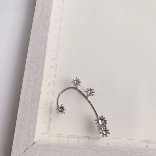 Women's New Fashion Pearl Love Earrings