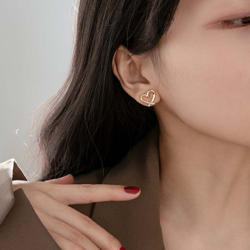 Love Ear Clip For Daily Commuting